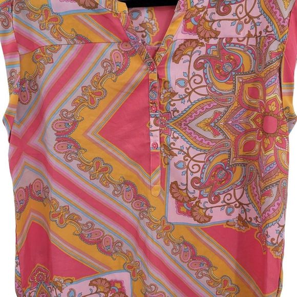 Bandolino Sleeveless Blouse M Pink Paisley Round Split Button Collar Gypsy - Picture 6 of 15
